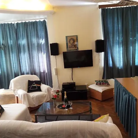 Apartmany Rossa Louny Exterior photo