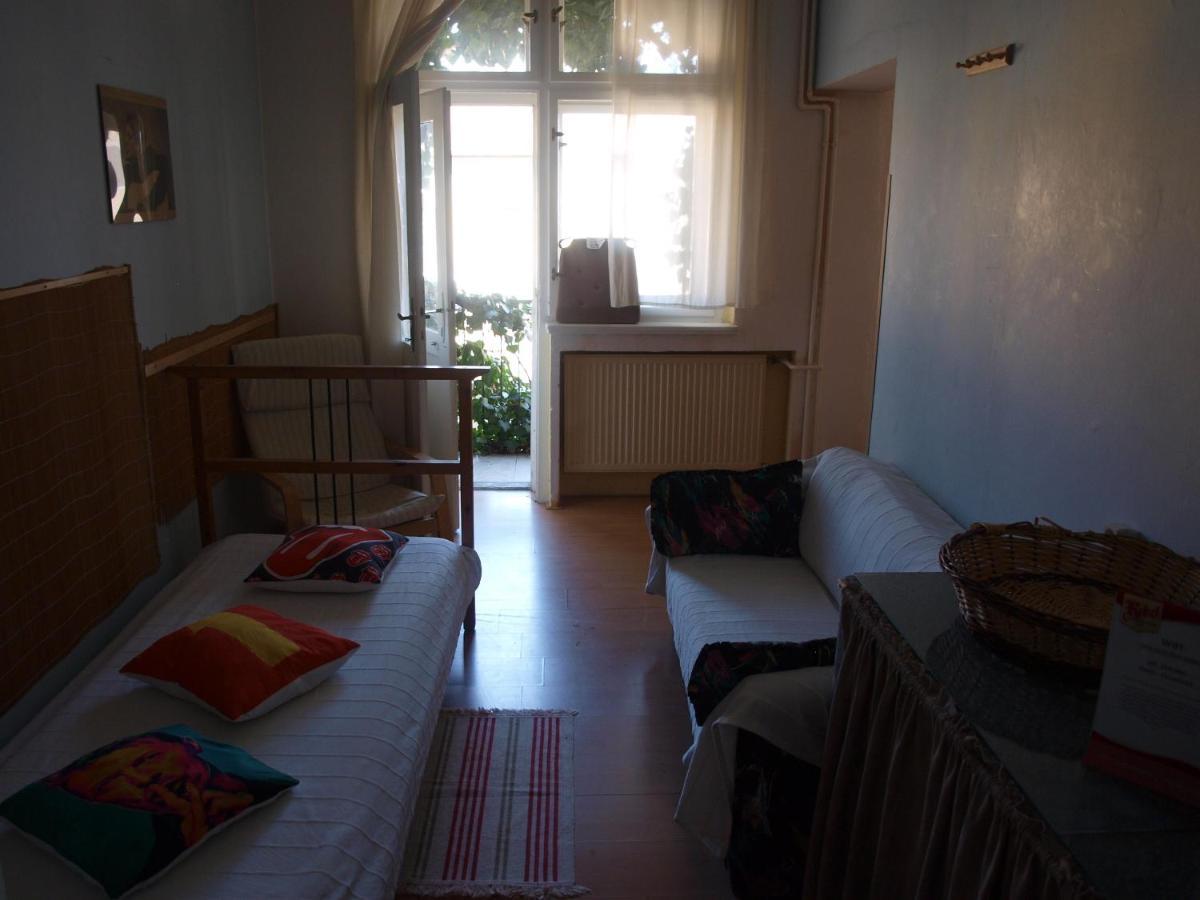 Rossa Apartment *