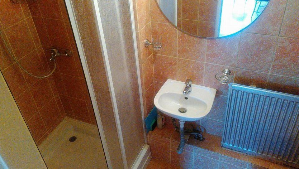 Rossa Apartment